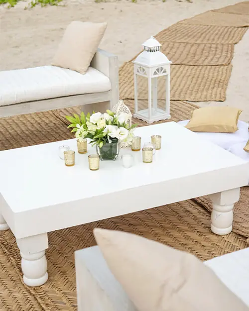 turned leg coffee table
